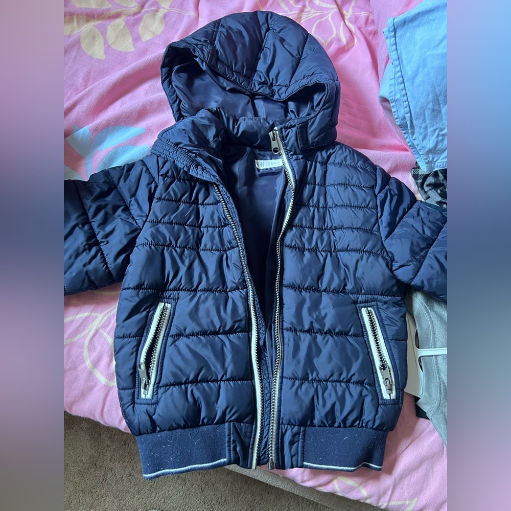 H&M Boys Puffer jacket Hood size 6/7  Pre-Owned